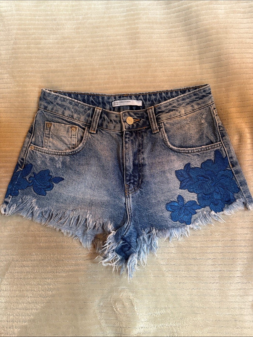 Zara shorts size 02